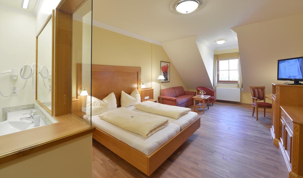 Geniesserhof Haimer - Hotel Garni Poysdorf Quarto foto